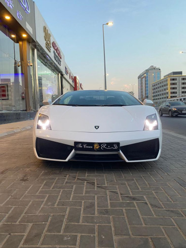 لامبرجيني غلارادو