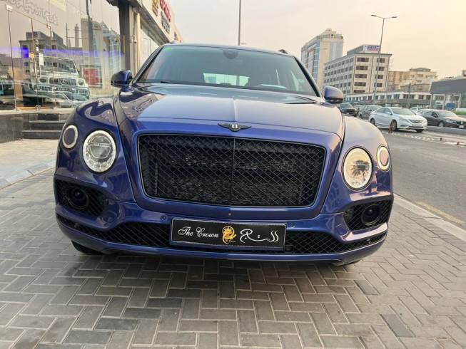 بنتلي بنتايقا v12